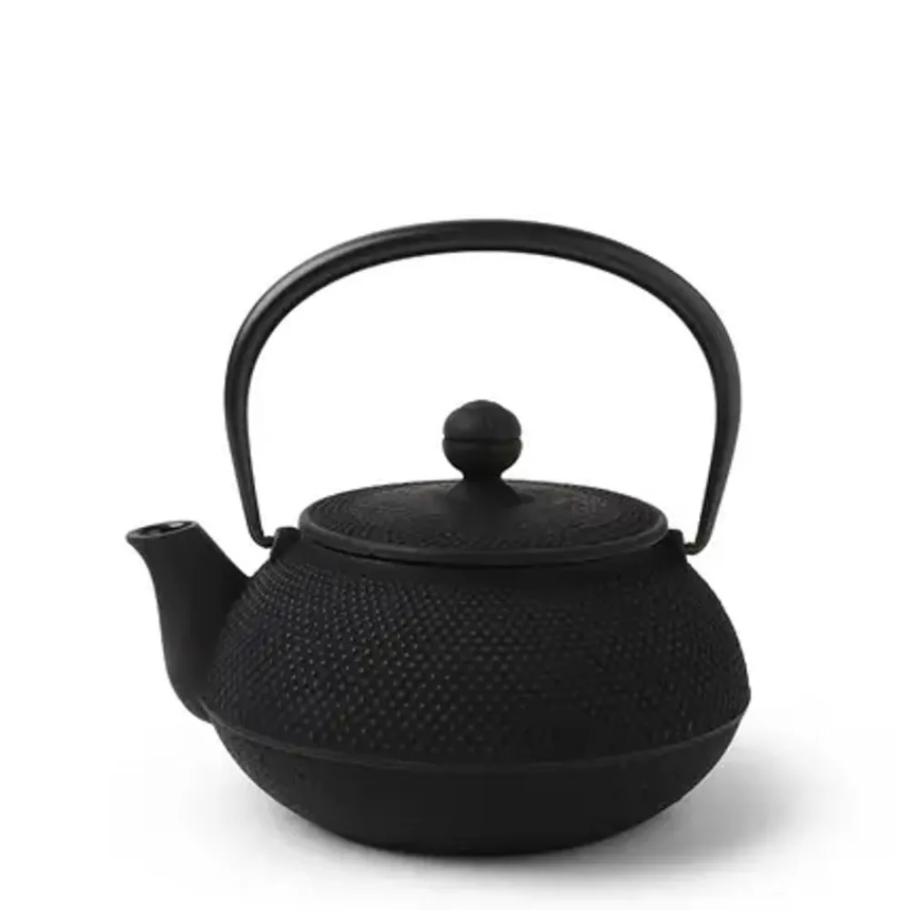 cast_iron_teapot_black_hobnail_l_0.webp MIYA Company Teapots - Cast Iron | Cast Iron Teapot Black Hobnail 0.65L