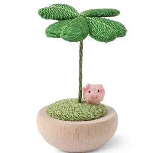 MIYA Company Pigs | Figurine Clover & Pig