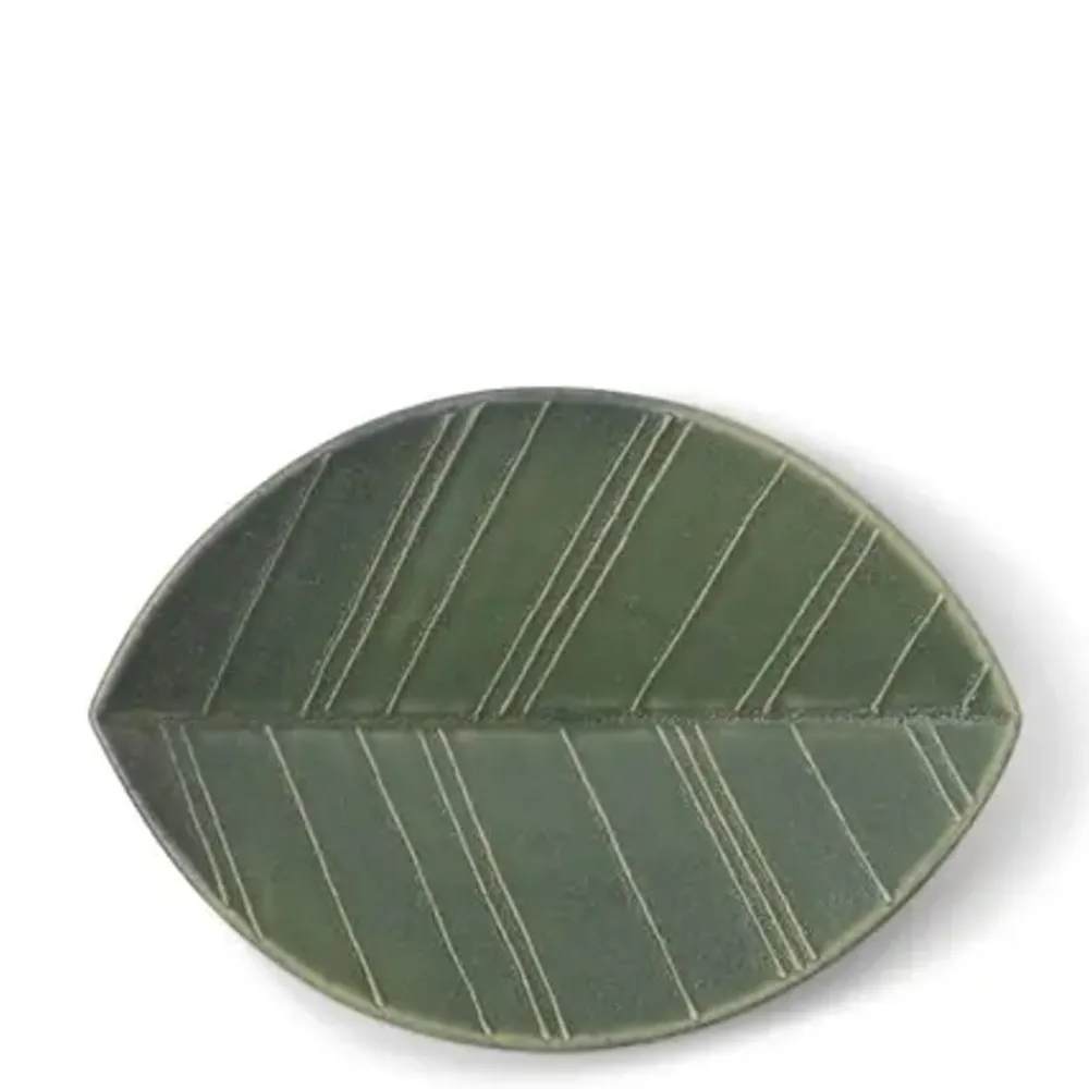 hazara_leaf_plate_green__x__0.webp MIYA Company Medium Plates | Hazara Leaf Plate Green 6" X 4.25"