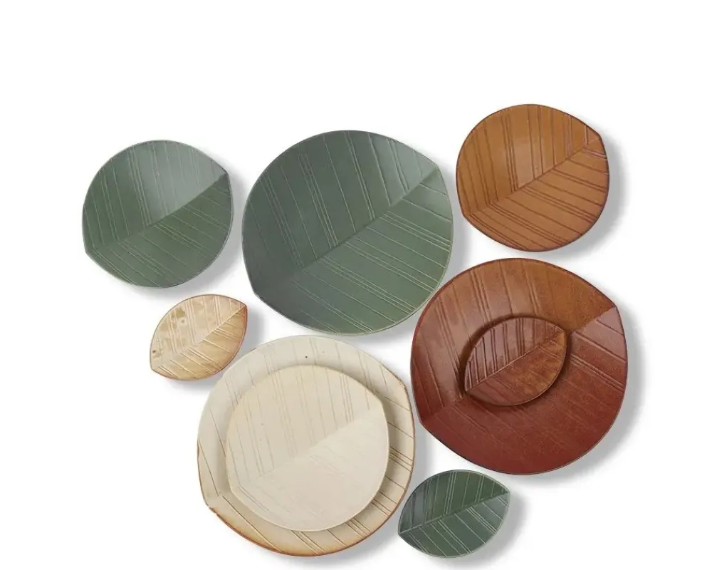hazara_leaf_plate_green__x__6-1.webp MIYA Company Serving Bowls & Plates | Hazara Leaf Plate Green 14.5" X 3.75"