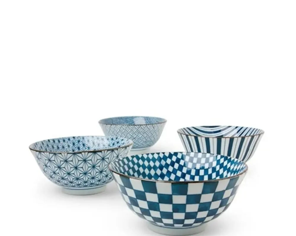 ichimatsu_checker__bowl_3.webp MIYA Company Medium Bowls | Ichimatsu Checker 6" Bowl