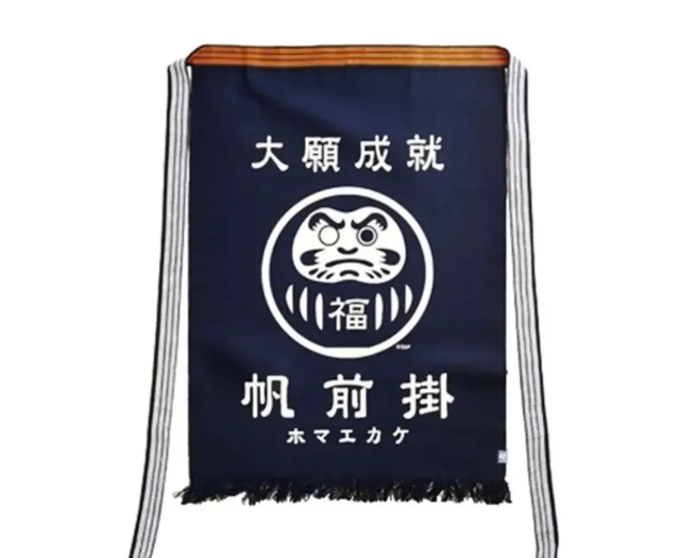 maekake_canvas_apron__daruma_1.webp MIYA Company Textile | Maekake Canvas Apron - Daruma