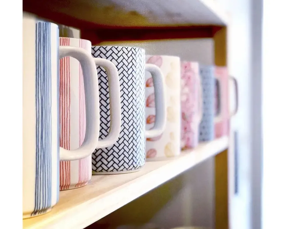 mug_red_obi_stripe_2.webp MIYA Company Mugs | Mug Red Obi Stripe